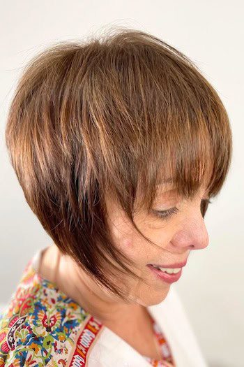 Graduated rounded wispy bob