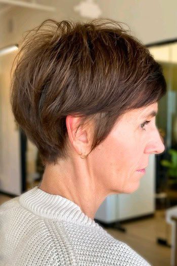 Tapered pixie with volume