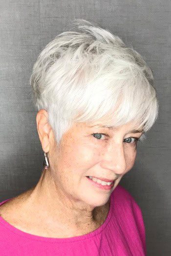 Layered silver white pixie