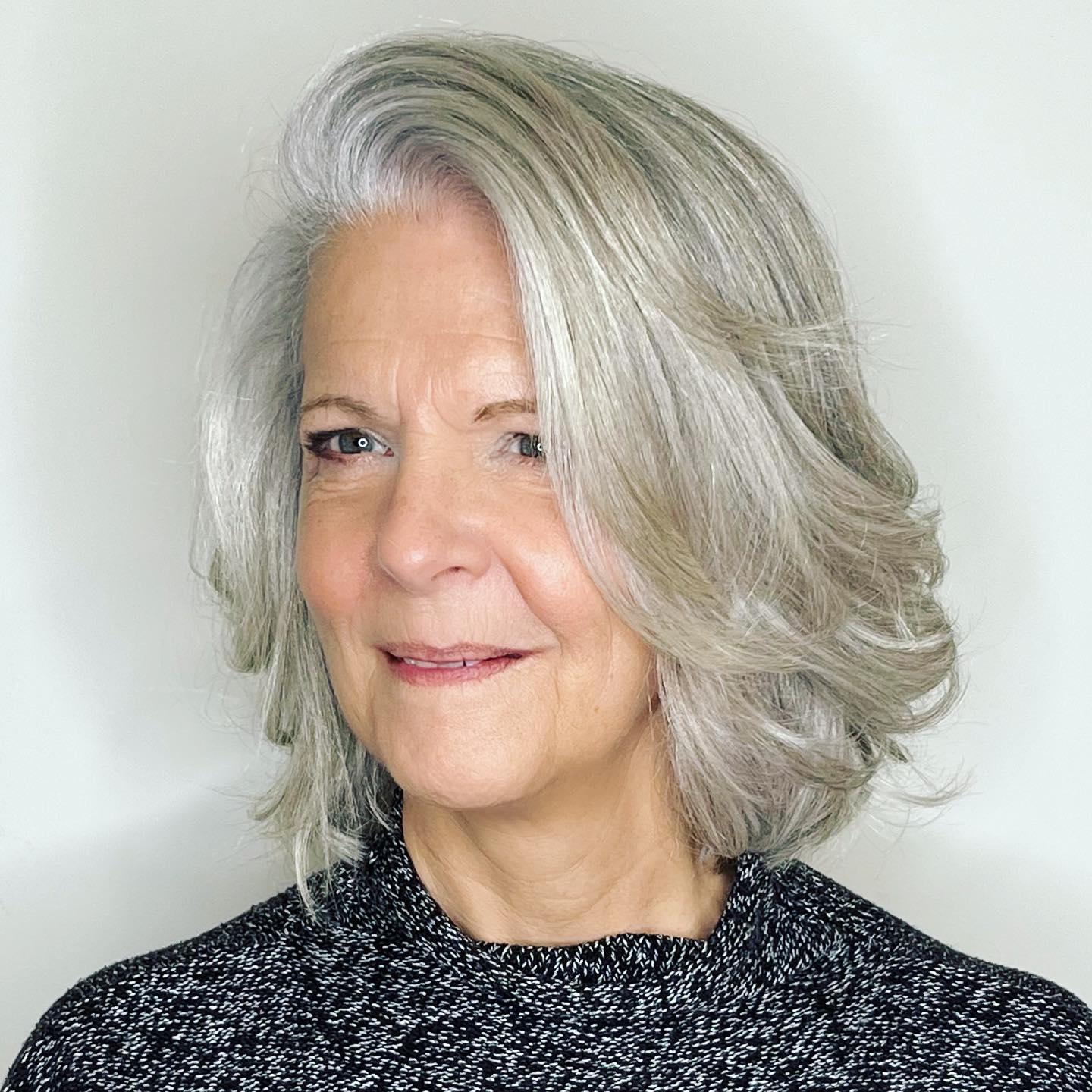 Voluminous Blowout Bob