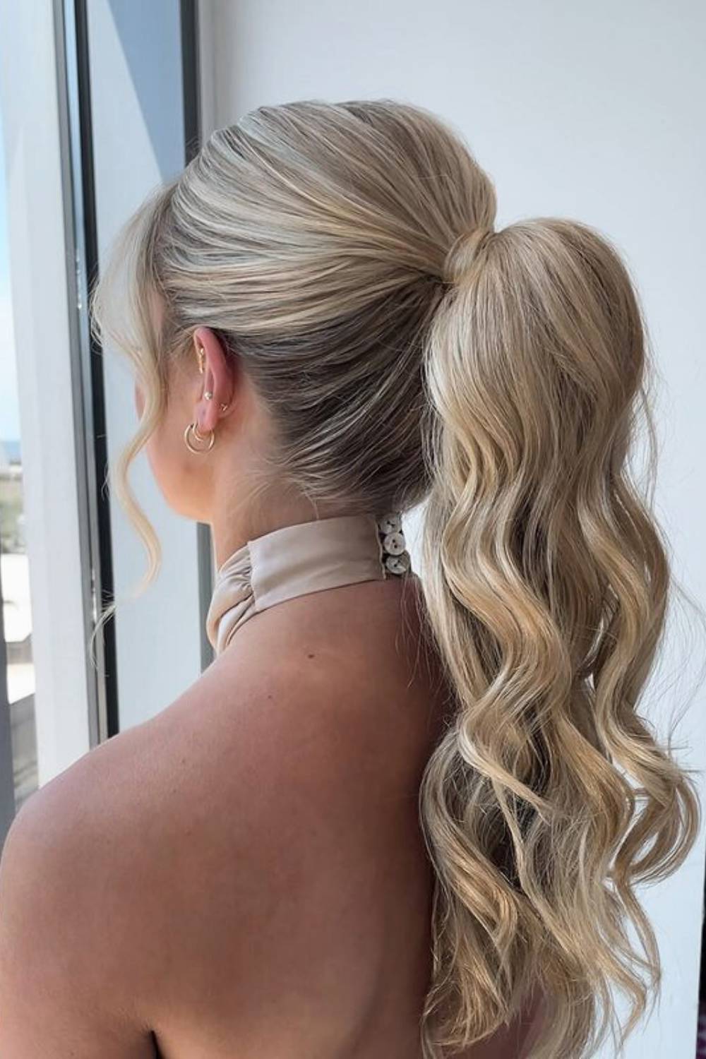 High textured ponytail