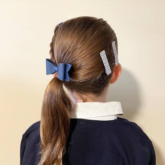 Low Side Ponytail for school girls 