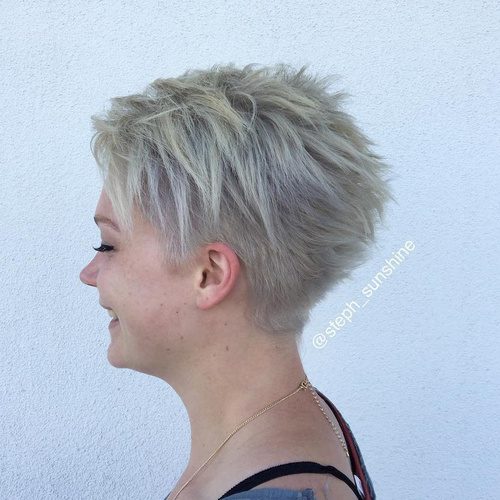 Spiky textured pixie with height