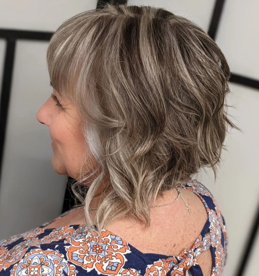 Wavy Gray Bob with Lowlights